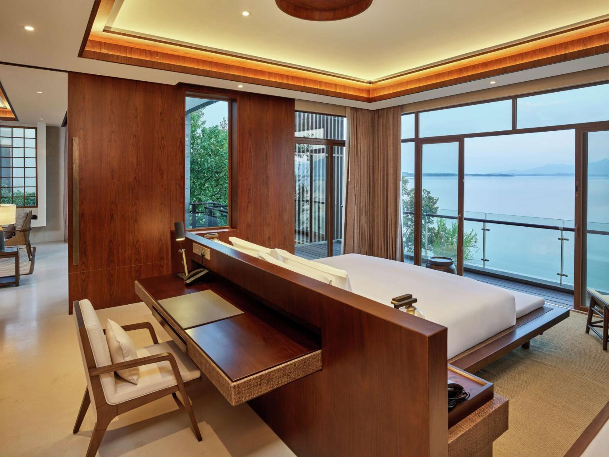 Lushan West Sea Resort, Curio Collection By Hilton Jiujiang  Экстерьер фото