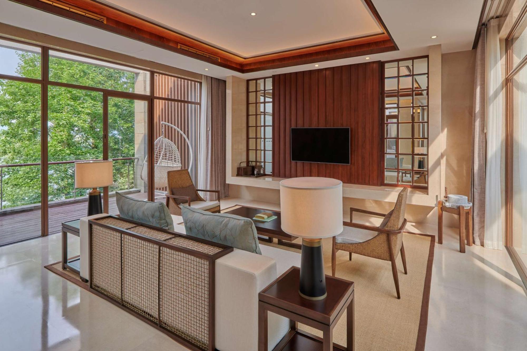 Lushan West Sea Resort, Curio Collection By Hilton Jiujiang  Экстерьер фото